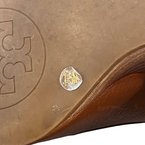 Tory Burch Selma Peep Toe Wedge in Brown Tan Tumbled Leather Women's Size 7.5 - Picture 11 of 14